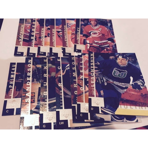 1997-98 Upper Deck Carolina Hurricanes Team Set 13 Cards (some in Whalers uniforms)