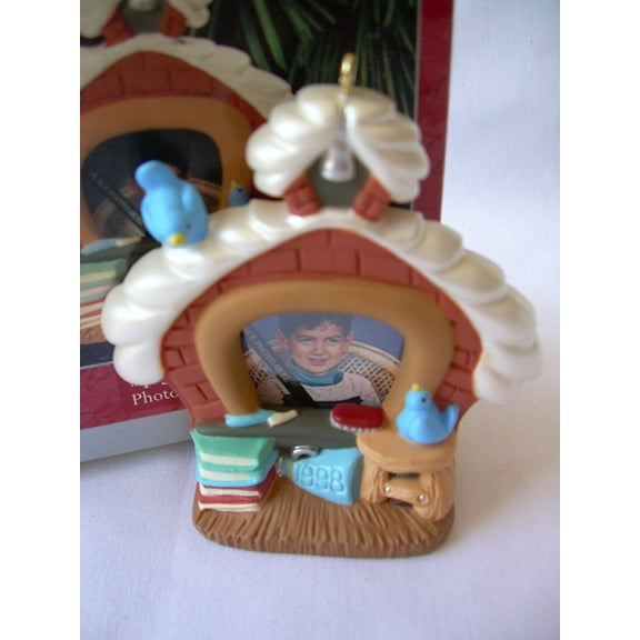 1998 Hallmark Ornament # 1 Student Photo Holder