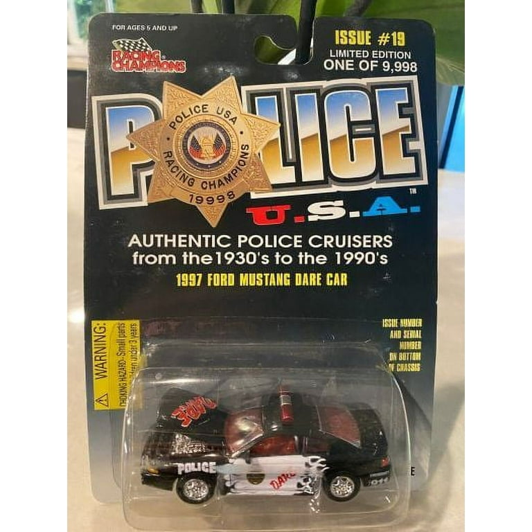 1998 Racing Champions Police 1997 Ford Mustang DARE Car 19