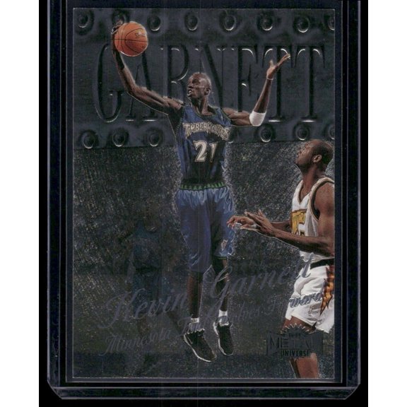 1998 SkyBox Metal Universe Kevin Garnett #65