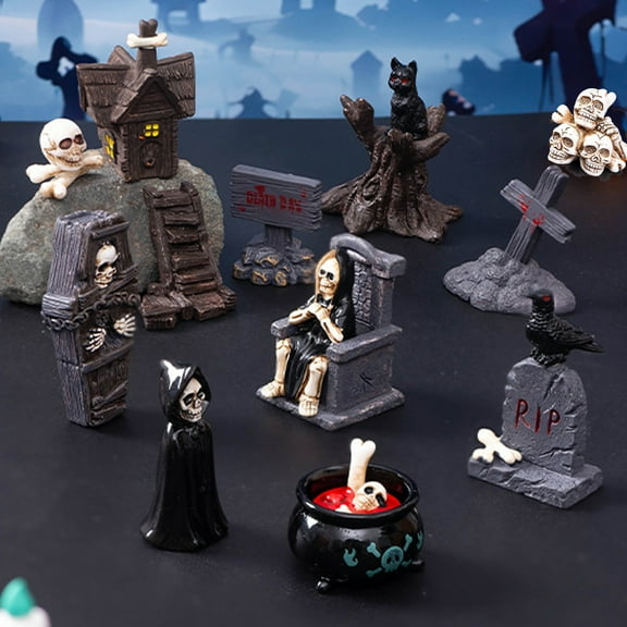 19pcs Halloween Mini Figurines, Creative Miniature Skull Heads Crow Tombstone Scene Ornaments Set, Halloween Village Collections Resin Crafts for Halloween Party Favors Tabletop Decor