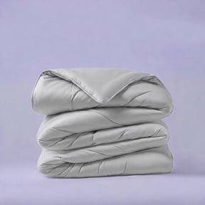 1PC Luxury Bedding Comforter Marshmallow, Breathable Cool Sleep, Lightweight for All Seasons, Machine Washable, Pillowcases Not Included.(Gray & Twin)
