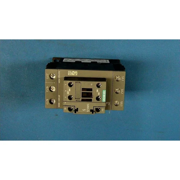 1PC NEW Siemens Sirius Power Contactor 3RT2037-1KB40