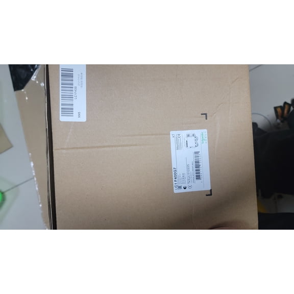1PC New Sealed LC1F400 PLC Module Fast Shipping