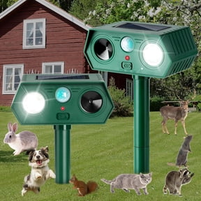 1Pack 2026 Ultrasonic Repellent Outdoor Deer Repellent Devices Solar Repeller Motion Activated Deterrent to Scare Cat Squirrel Rabbit Raccoon Skunk with LED Flash Lights for Yard Lawn