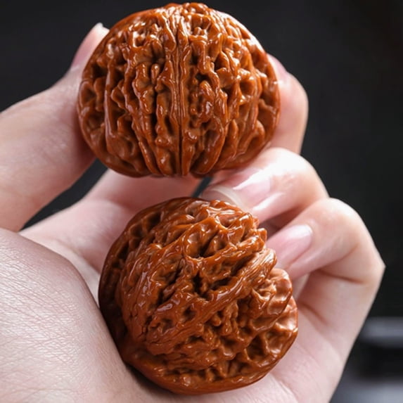 1Pair of Natural Walnut Hand Exercise Balls, Traditional Chinese Stress Relief Massage Stones, 2-Pack for Hand Training & Anxiety Relief