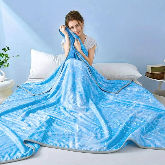 1Pc Ice Silk Cooling Blanket, Double-Sided Cold Effect Blanket, Soft Lightweight Summer Blanket for Bed Couch,Blue King