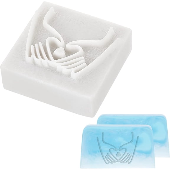 1Pc Resin Chapter DIY Handmade Resin Soap Stamp Chapter Square Hand with Heart Pattern Floral White 4.05x4.05x1.7cm creative