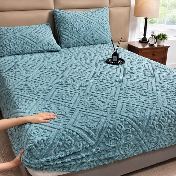1Pc Ultra‑Soft Autumn & Winter Fitted Sheet, Machine Washable, Halloween & Christmas Gift (Twin, Blue)