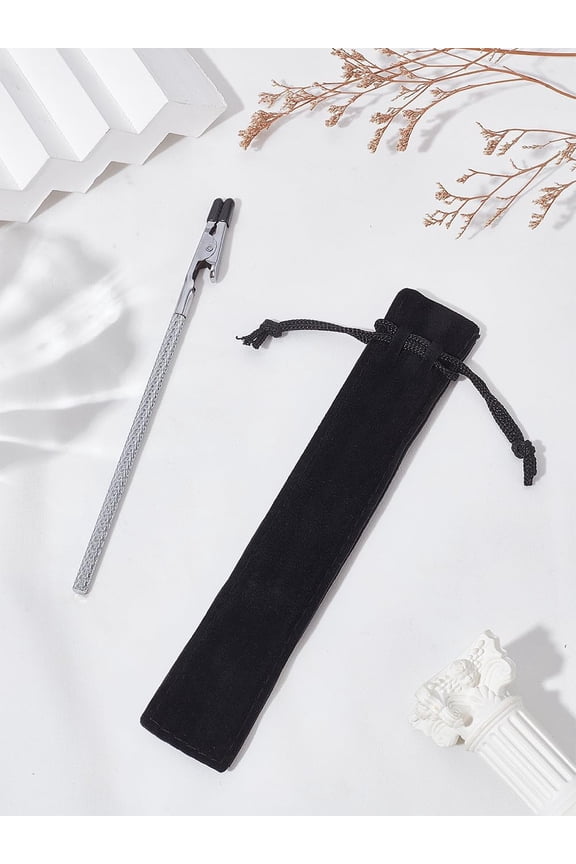 1Pcs Iron Bracelet Helpers Clips with 1Pcs Velvet Bags Jewelry Helper Clip for Jewelry Chain Bracelet Wearing 16.6x0.8x1cm