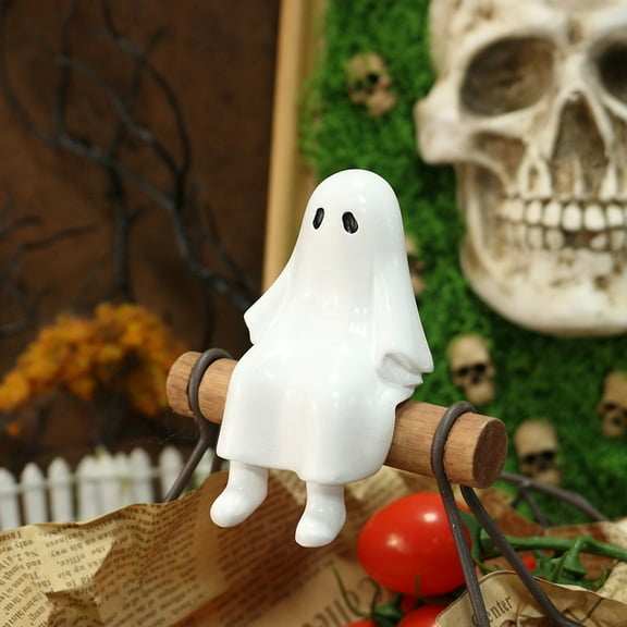 1X Small Ghost Statue Ornament Halloween Decorations Props Hanging Grim with Creepy Expressions Hanging Indoor and Outdoor Halloween