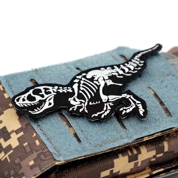 1pc, Adorable Cool Dinosaur Skeleton Pattern Embroidered Morale Patches with Hook And Loop for Caps, Uniforms, Vests, Backpacks