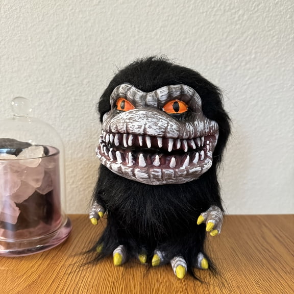 1pc Animal Prop Doll, Space Animal Plastic Doll from The Movie Collection, Creepy Doll Fun Ugly Monster Gift in Black, Magical Small Statue And Crafts.