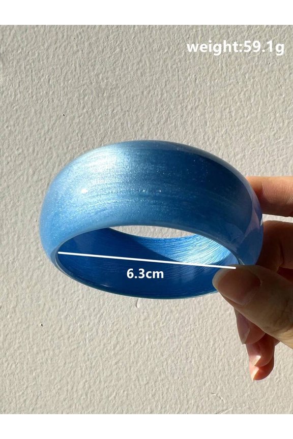 1pc B2 Iridescent Deep Blue Resin Bangle With Laser Wave Sheen, Coastal Fashion Accessory