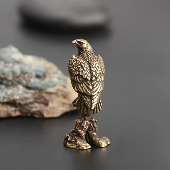 1pc Collectible Figurines, Brass Eagle Figurine - Vintage Soaring Eagle Sculpture, Handicraft Brass Eagle Statue for Office Desk Decor, Symbol of Strength & Freedom, Suitable for Bedroom,Prayer Space