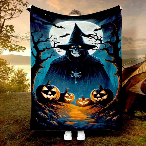 1pc Halloween-Themed Flannel Blanket with Striped Pumpkin & Candy Corn Print - Soft, Warm, and Cozy Throw for Sofa, Bed, Car, Office, or Camping - Perfect Gift for All Seasons, Halloween Decorations