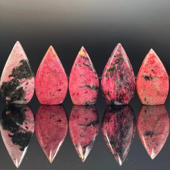 1pc Hand-Polished Natural Red Aventurine Teardrop | Wish Stone, Stress Relief, Feng Shui Decor| 2.56-2.76inch, 120-140g