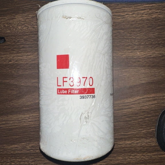 1pc LF3970 Oil Filter Fits: Ford Freightliner Cummins Engines 3937736