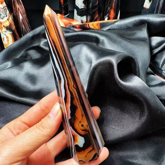 1pc Natural Red Sardonyx Single-Pointed Energy Tower | 12-15cm | Vitality, Determination, Energy Directing, Meditation Tool