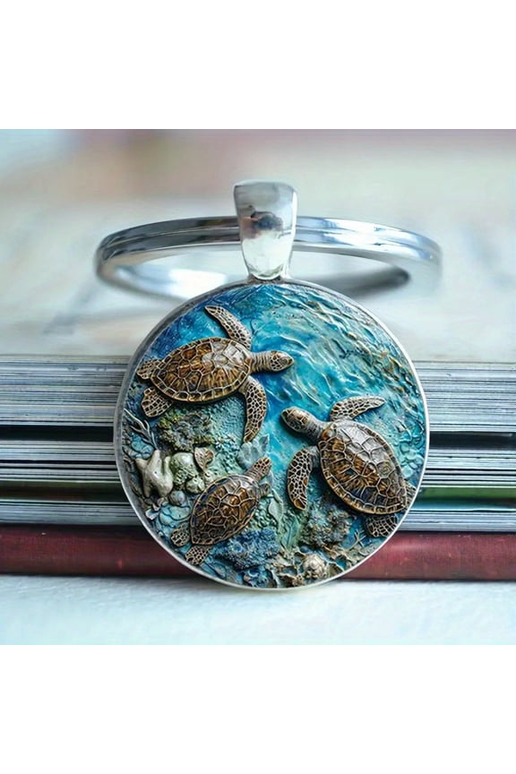 1pc Turtle pattern keychain, natural ocean theme keychain, ideal gift for friends who love marine life,Silver