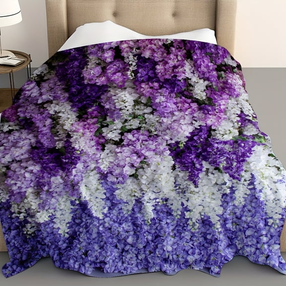 1pc Ultra Soft Light Purple Lilac Flowers Print Flannel Throw Blanket Lavender Bedspread Suitable for Bed Couch Chair Office & Camping Cozy Sofa Bed Cover Gift Idea