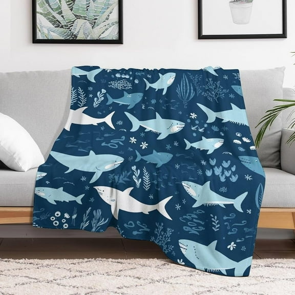 1pc of Ultra-Soft Micro Blanket Designed Like a Shark, Lightweight And Warm, Perfect for Air Conditioning, Cozy And Comfortable for Use on a Sofa Or Bed Throughout The Year.