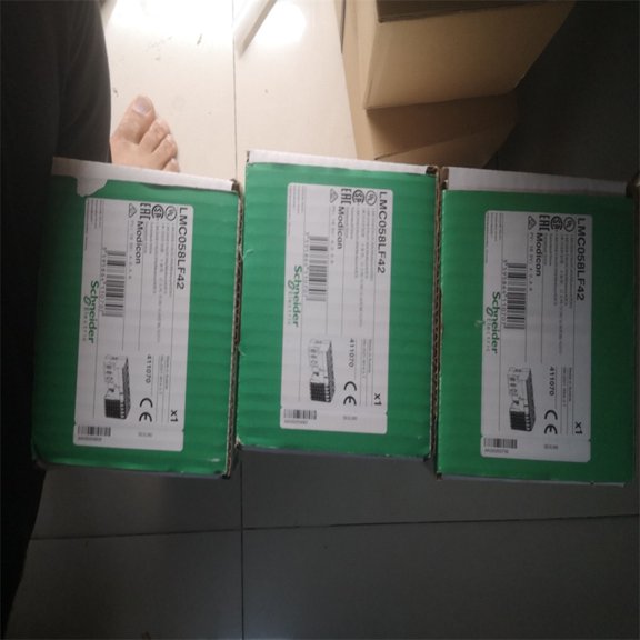 1pcs For NEW LMC058LF42 PLC programming controller