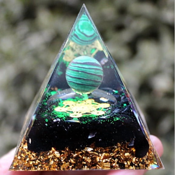 1pcs Mini Natural Crystal Pyramid Energy Generator Quartz Amethyst Reiki Healing Crystal Chakra Resin Pyramid Meditation Tool Home Decor,2.36inchStyle 6