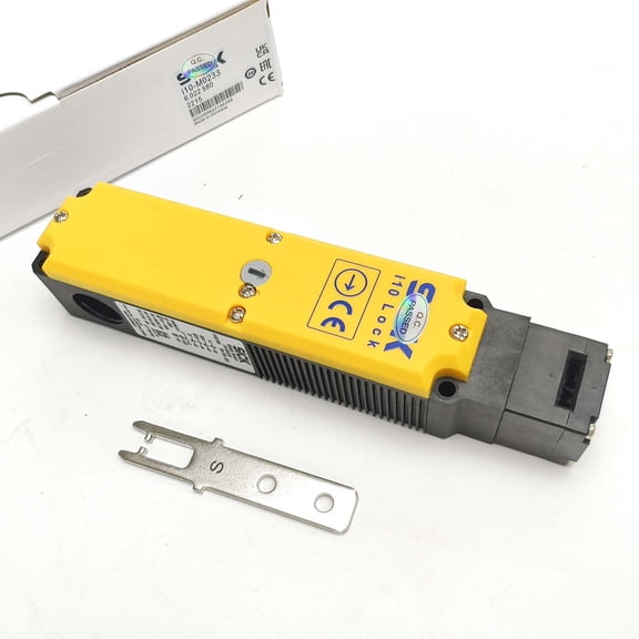 1pcs New Safety Door Lock Switch for SICK i10-M0233 6022580