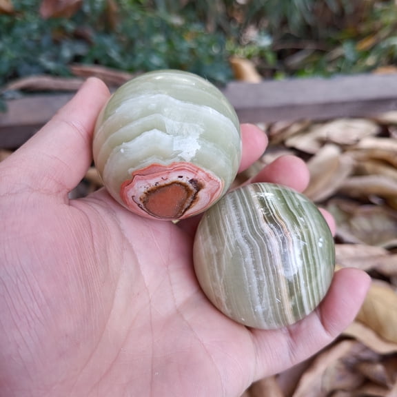 1pics 50MM, Natural green Ball, Crystal ball, Stone Carving Ball, Quartz sphere ball, Carved Reiki healing, Gemstone Divination ball ff055