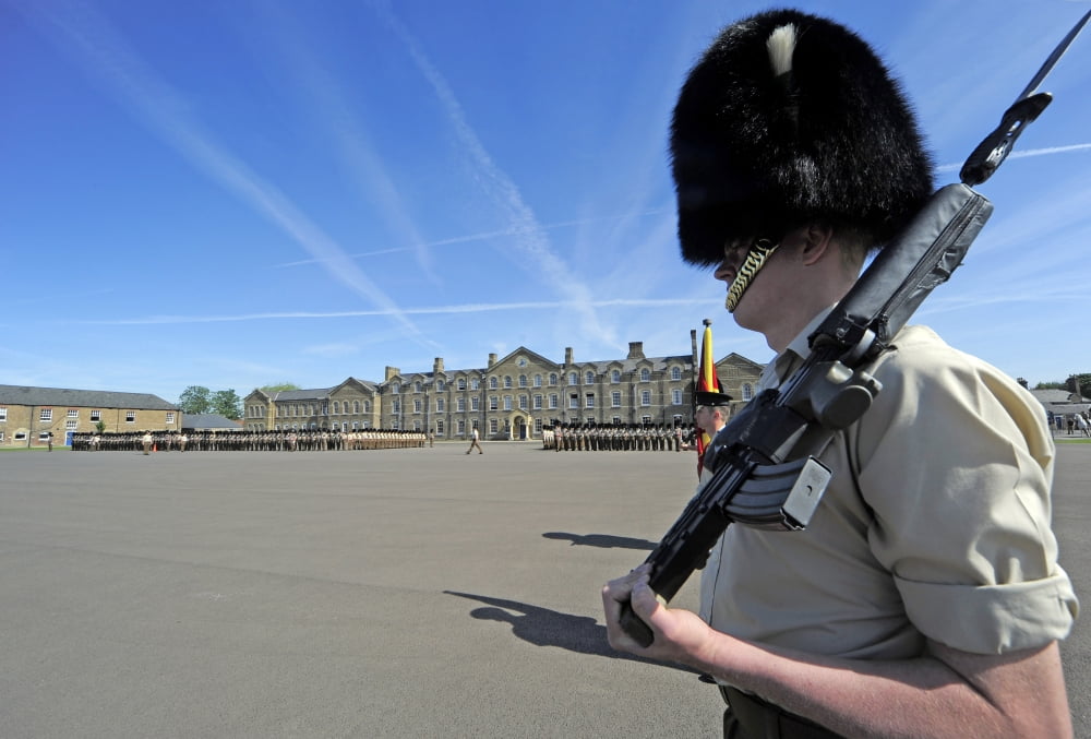 1st Battalion Welsh Guards on the drill square at Cavalry Barracks Hounslow London Canvas Art - Andrew ChittockStocktrek Images (17 x 12)