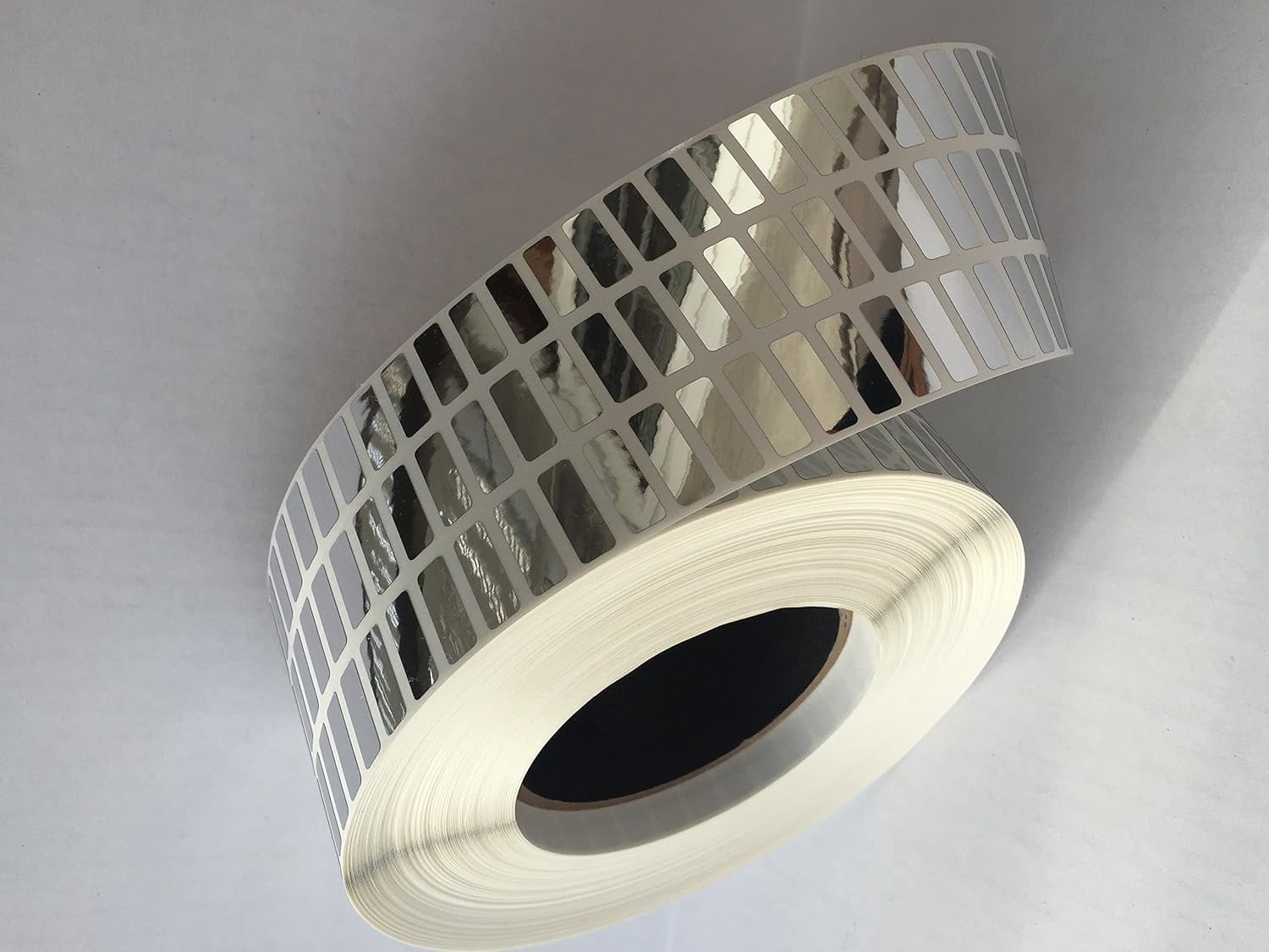 2,000 Tamper Evident Security Labels - Silver Foil, 0.75" X 0.25", Self-Voiding "VOID" Pattern Seals