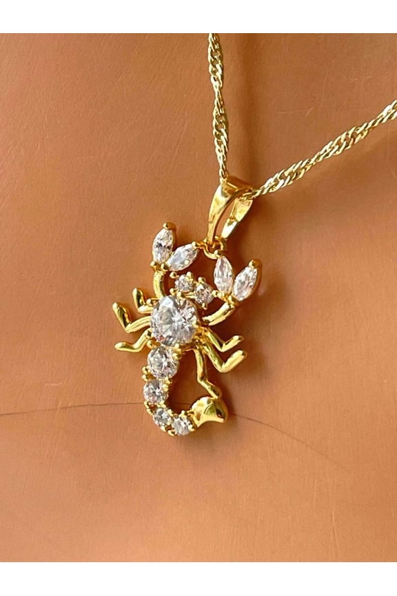2.00CT Round Cut Simulated Diamond 925 Silver Scorpion Shape Pendant 14k Yellow Gold Plated