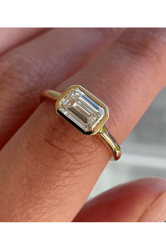 2.00Ct Emerald Cut Lab-Grown Diamond East West Bezel Engagement Ring, 14K White Gold, US 5