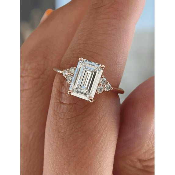 2.00Ct Emerald Cut Lab-Grown Diamond with Round Accent Engagement Ring, 18K Rose Gold, US 7