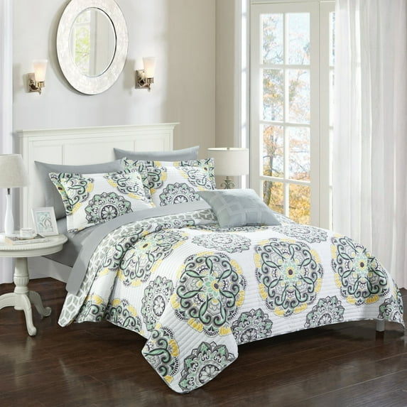 2/3 Piece Majorca Super soft microfiber Large Printed Medallion REVERSIBLE with Geometric Printed Backing Duvet Set