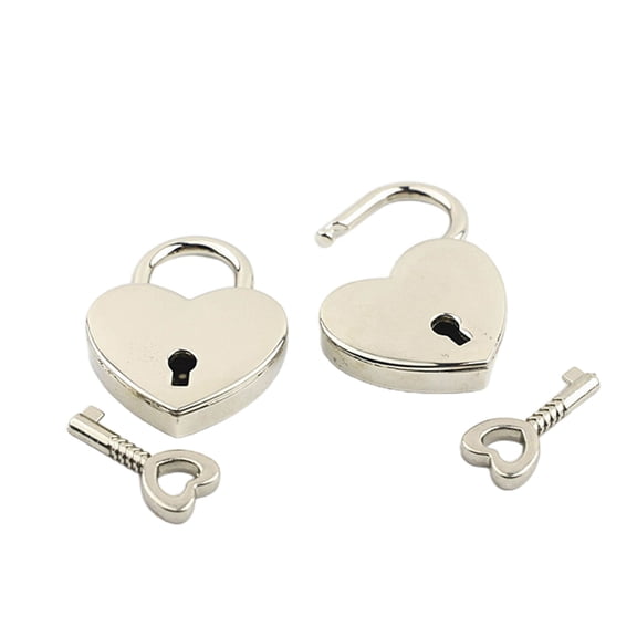2/4 Sets Love Shaped Locks Elegant Keychain Pendant Heart Shaped Padlock with Perfect for Special Occasions