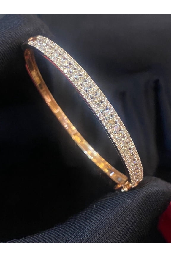 2.50 Carats Round Brilliant Cut Diamonds Pave-Set Three Row Bracelet In Hallmark 14K Rose Gold