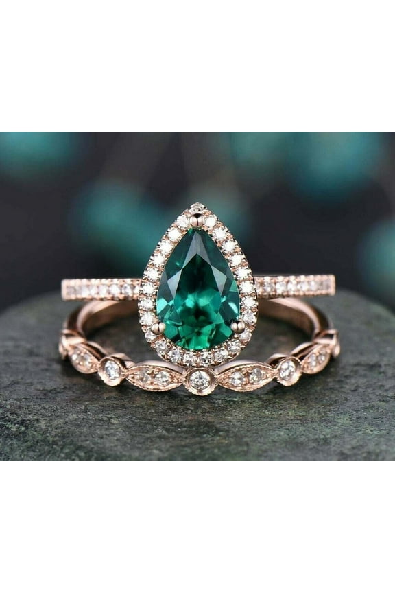2.50Ct Pear Cut Lab-Created Green Emerald Wedding Bridal Ring Set 14k Rose Gold Plated