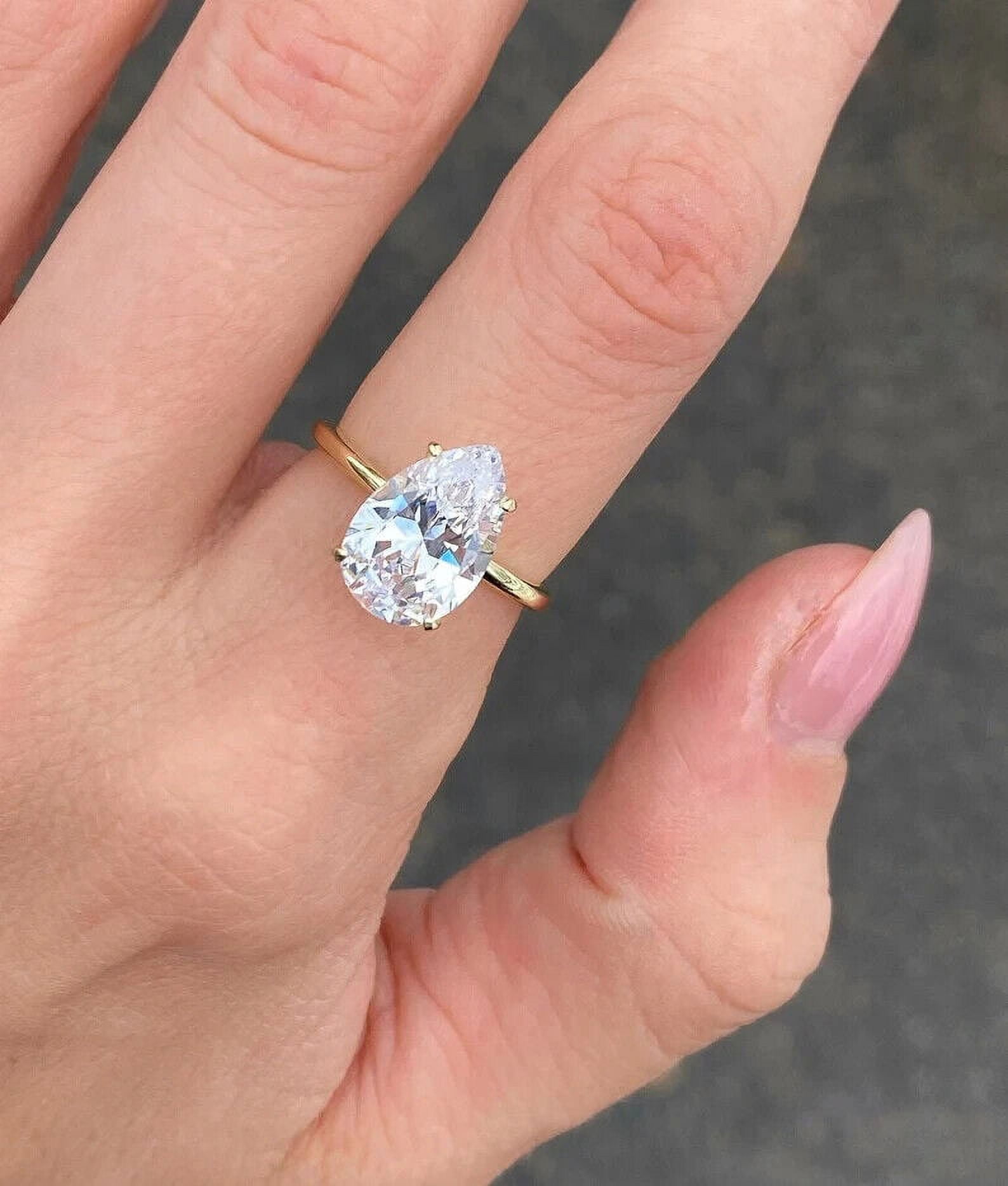 2.50Ct Pear Cut Moissanite(VVS1/D) 14K Yellow Gold Solitaire Ring for Women Gifts/Engagement/Wedding
