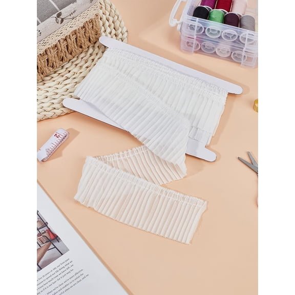 2.5Yards White Polyester Lace Ribbon Ruffled Lace Trim with Display Card Vintage Decorative Trim for Gift Wrapping Wedding Dress Decoration Sewing Crafts 2-1/2 inch(65mm)