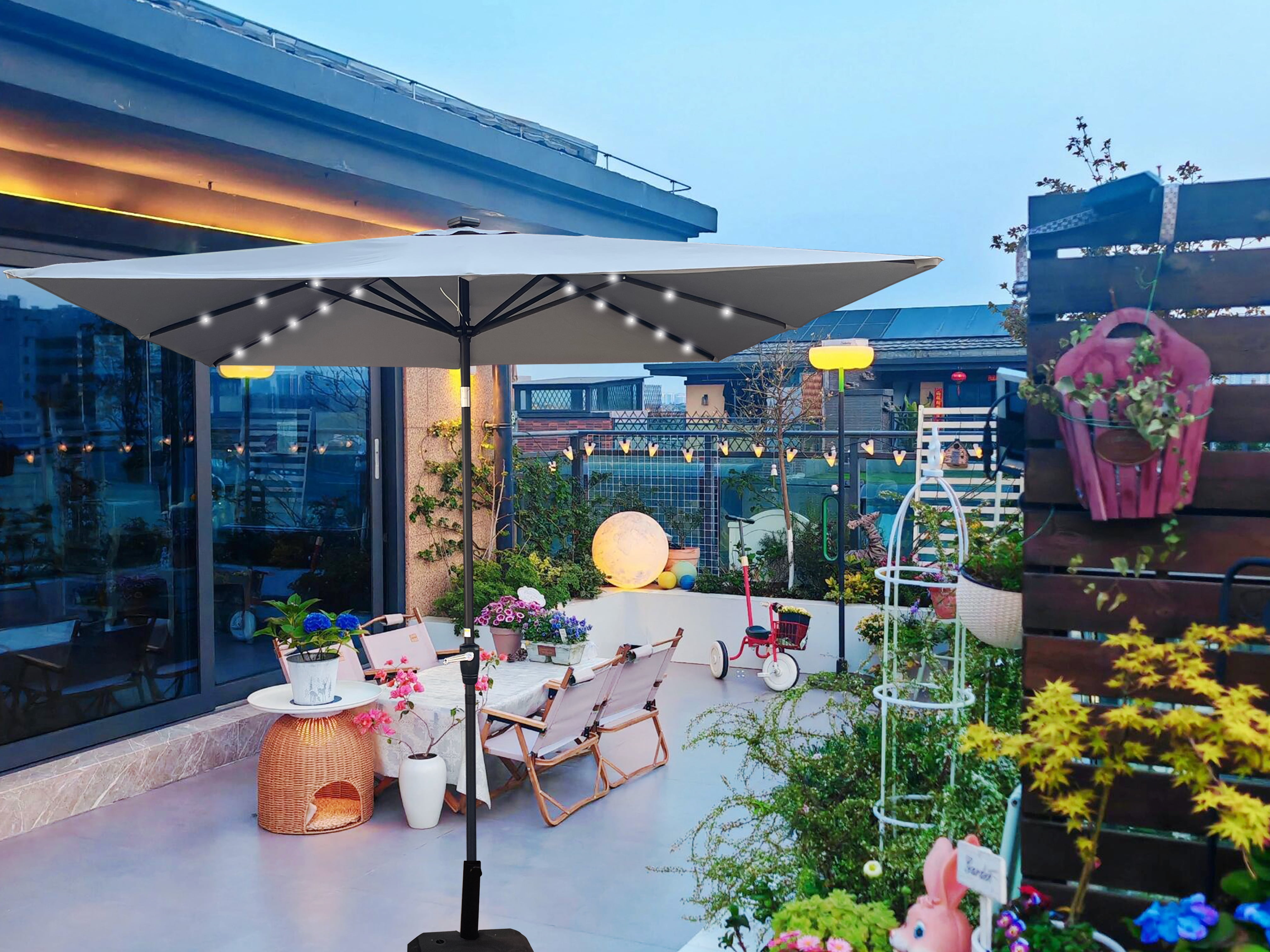 2.5x2.5M Square Outdoor Patio Umbrella, Solar LED Lighted Sun Shade Canopy with 8 Ribs & Crank Base, Medium Grey