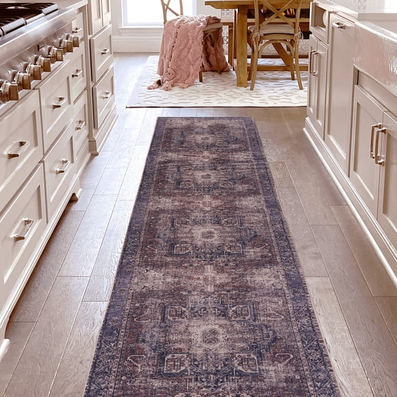 2'6''x10' Non-Shedding Runner Rug, Comfortable & Easy to Clean / Ideal for Bedrooms