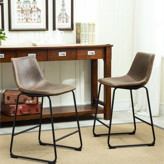 2 Of Antique Brown Counter Height Stools. Handmade Vintage Pu Leather Chairs With Plastic Bases. Iron Frame In Black. Dimensions: 18.5"w X 21.5"d 34.5"h. Seat: 15"d 24.5"h Stools Brown, 2 Chairs.
