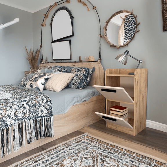 2 Cabinets Nightstand