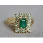 JEWELS PRIME 2 Ct Green Emerald Diamond Ring 14K Yellow Gold Band Engagement Wedding Party Fashion