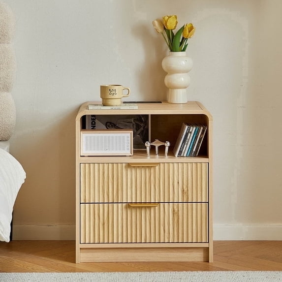 2-Drawer Fluted Nightstand with Scalloped Edges, Built-in Outlet & Cable Management – Bedside Table for Bedroom