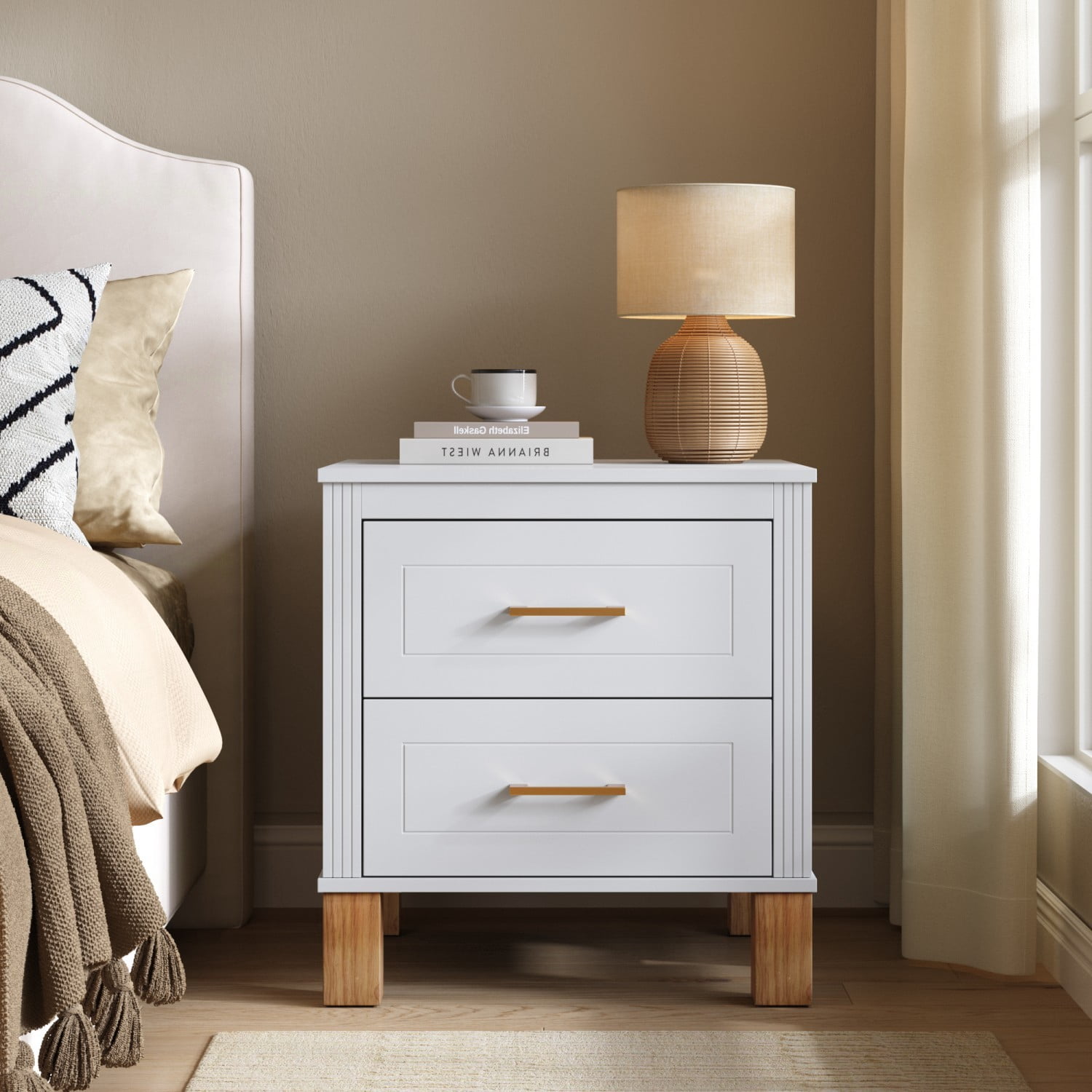 2 Drawer Nightstand with Solid Wood Legs, Fluted Bedside Table with Metal Handles, Tall Wood End Table Storage Cabinet for Bedroom, Living Room, White