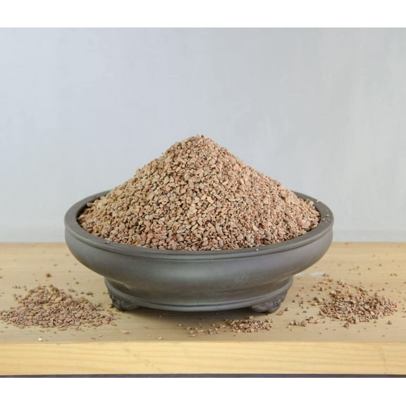 2 Gal. Turface MVP for Cactus & Succulents, Garden House Plant, Bonsai Tree Soil Mix and Top Dressing - Inorganic Additive (2GAL MVP)