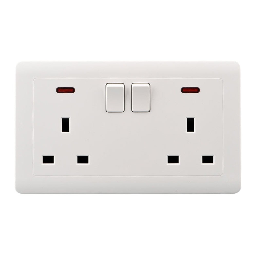 2 Gang Port Double Socket 13A Electric Wall Switch Plug Switched Socket